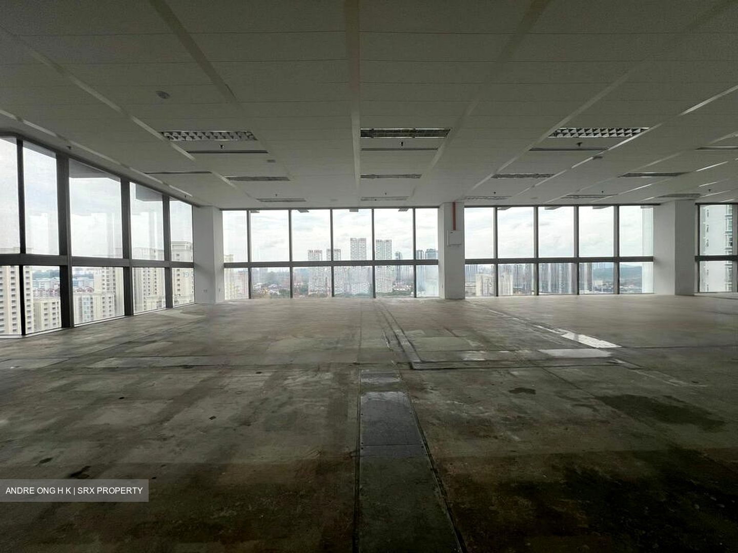 Central Plaza (D3), Office #451947811